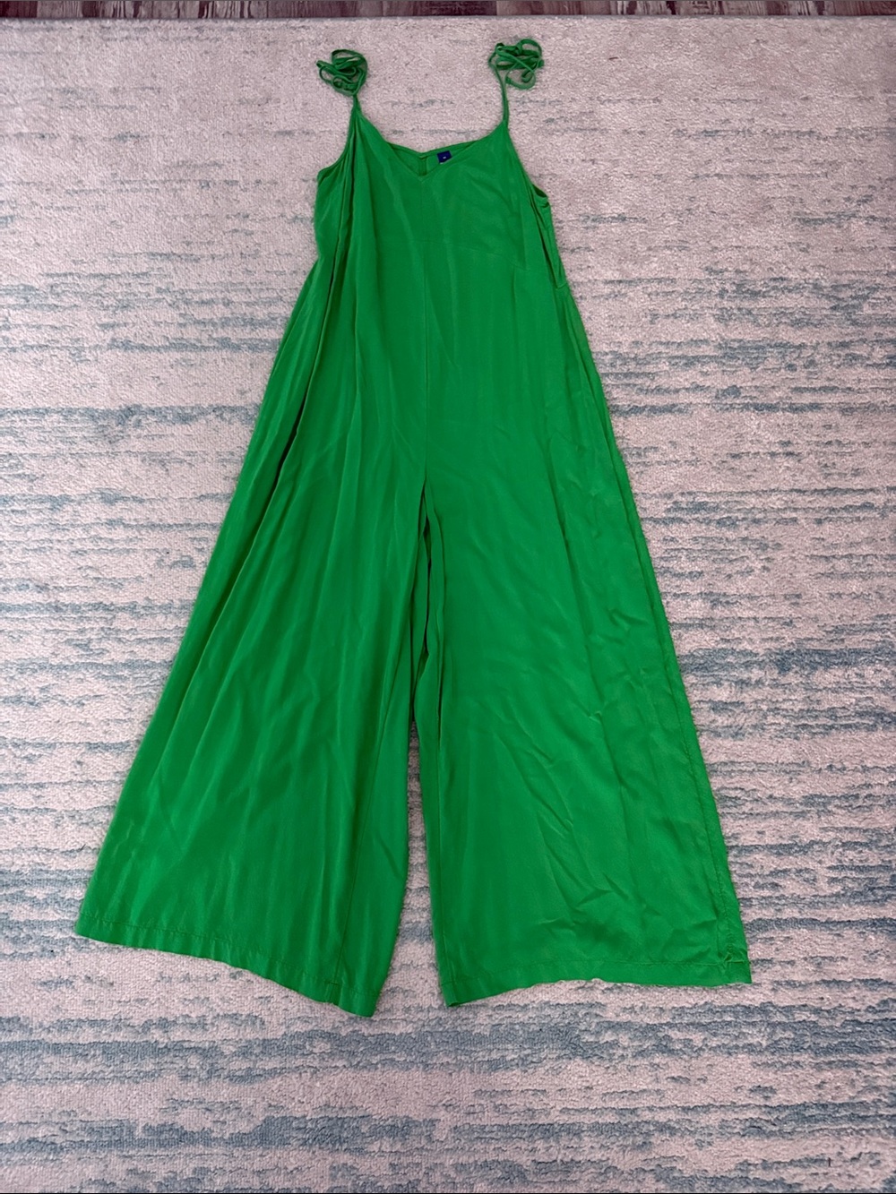 Old Navy Green Wide-Leg Jumpsuit with Tie Straps
